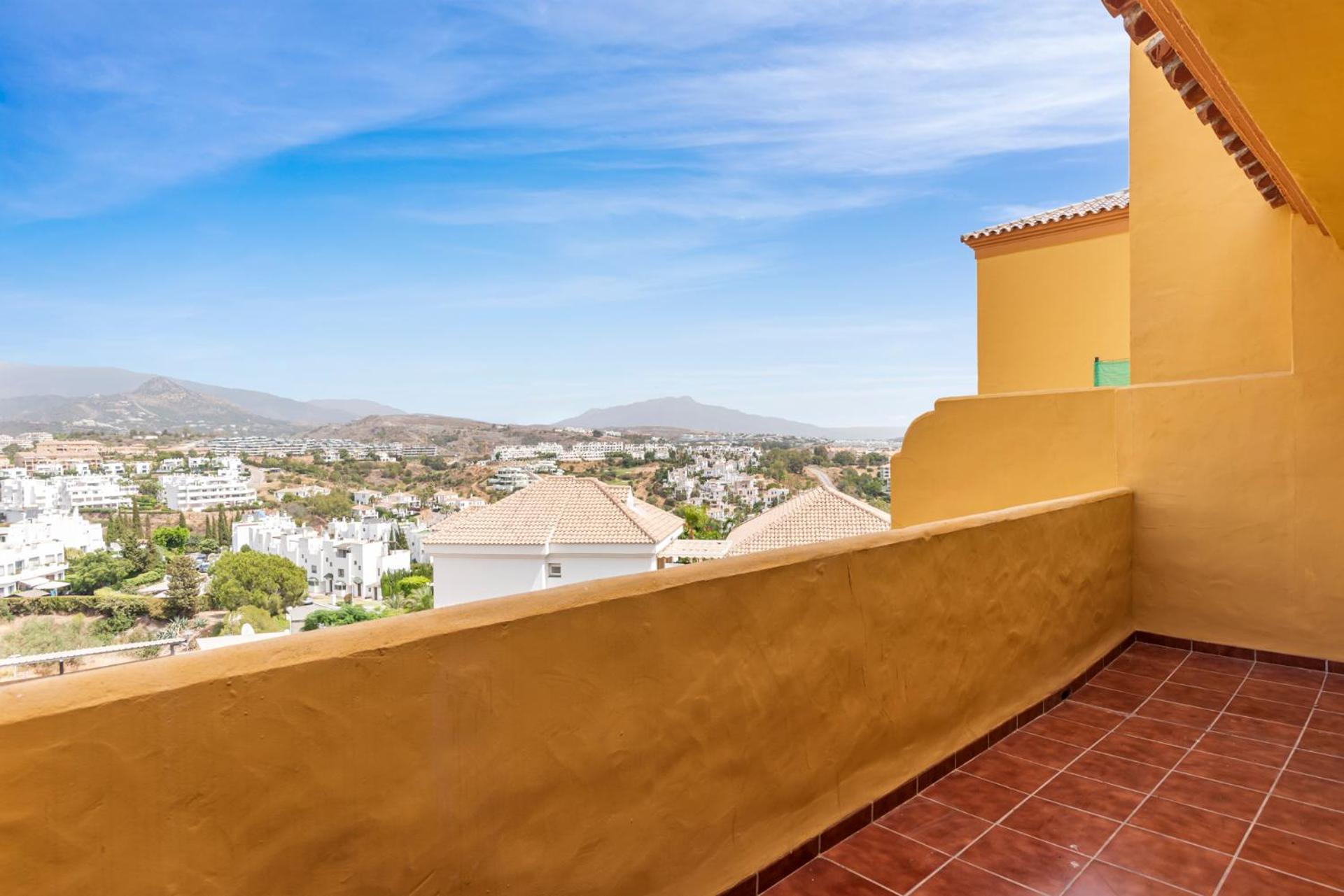 Sky And Sea Estepona Penthouse Exterior foto