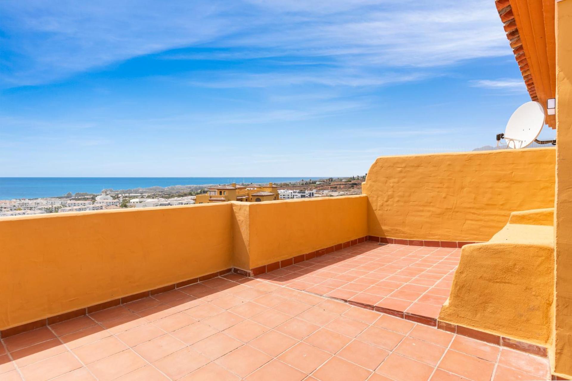 Sky And Sea Estepona Penthouse Exterior foto